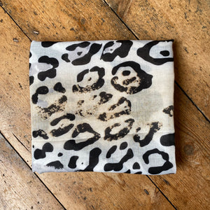 Leopard Print Scarf - Neutral